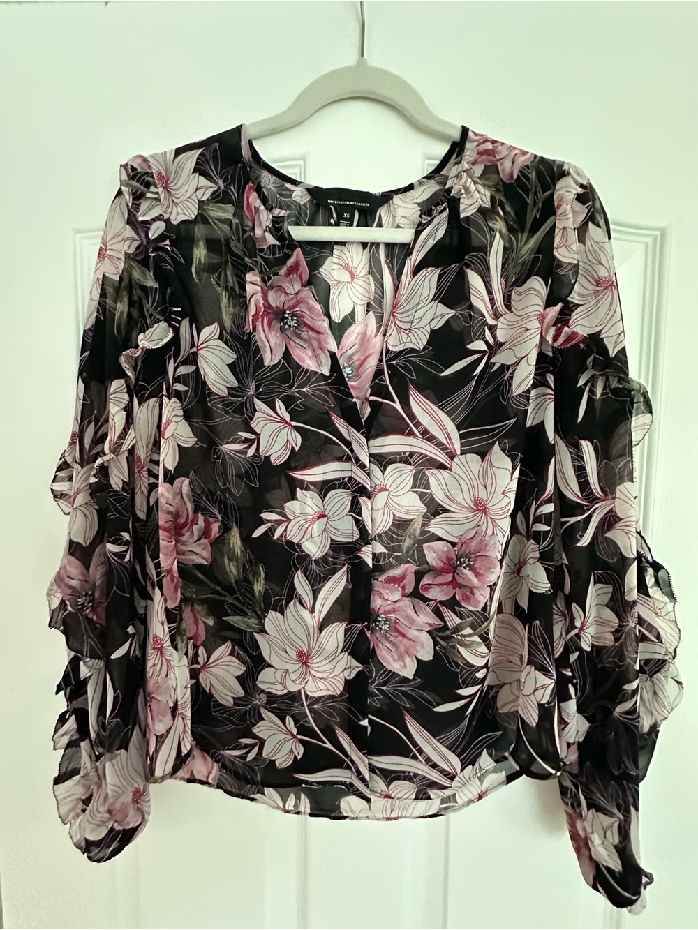 White House Black Market NWOT Pink Floral Sheer Blouse on Black!